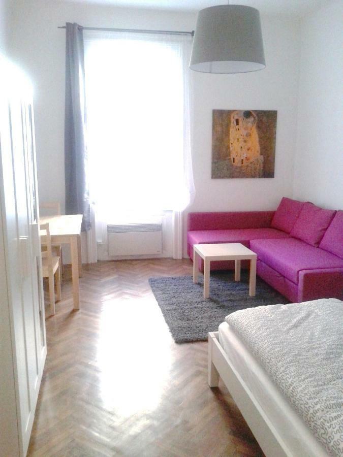 City-Apartments Langegger Wina Bagian luar foto